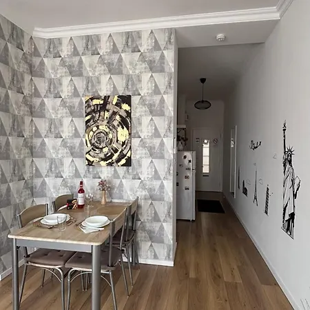 Art-deco Apartment