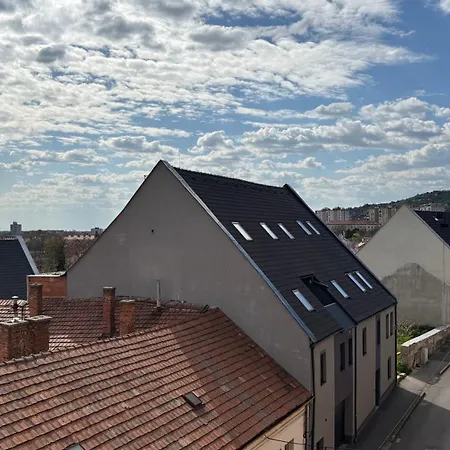 Apartman Alkotmány Corner