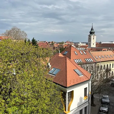 Apartman Alkotmány Corner Pécs