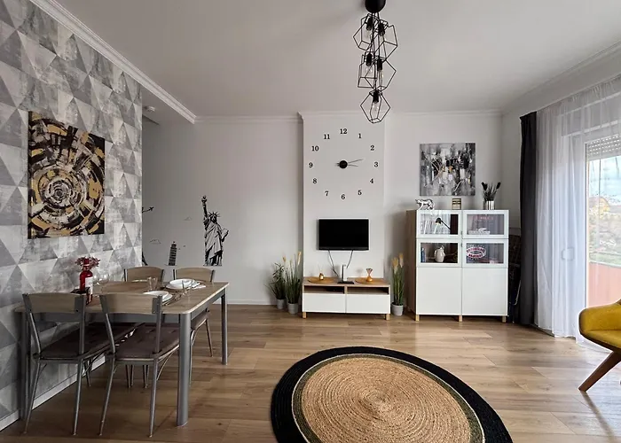 Art-deco Apartment Pécs
